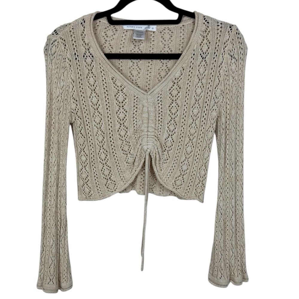 🥑5/$25 Altar'd State Light Beige loose knit adjustable tie cropped Sweater